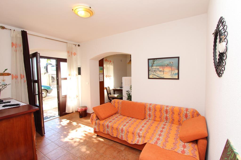 Apartments Giorgia Ровінь Екстер'єр фото